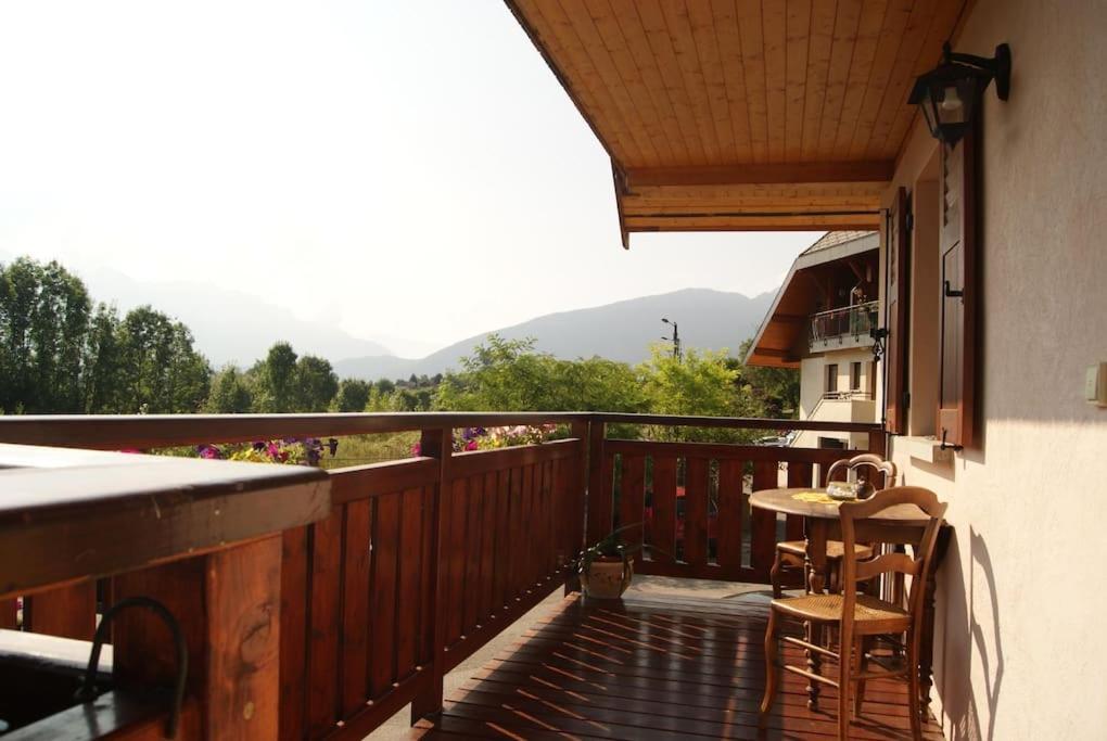 B&B Le Sourire Du Lac Севрие Экстерьер фото